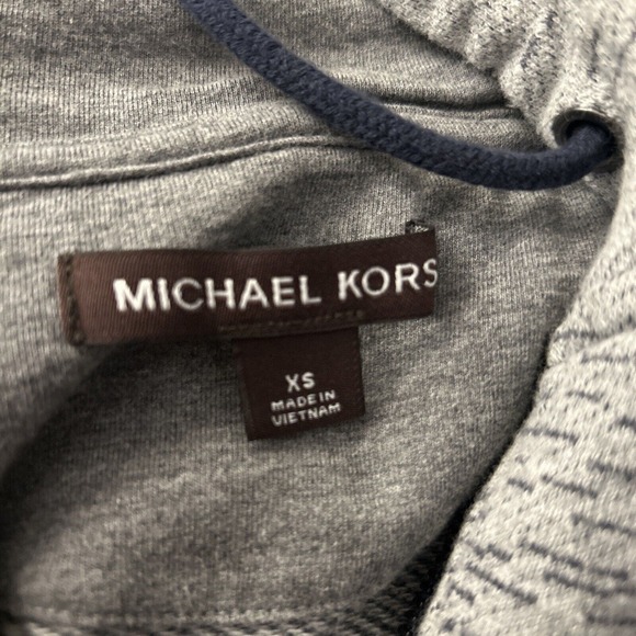 Michael Kors Lot Of 4 Shirts/Sweaters Men’s Size XS And Small - Picture 14 of 16